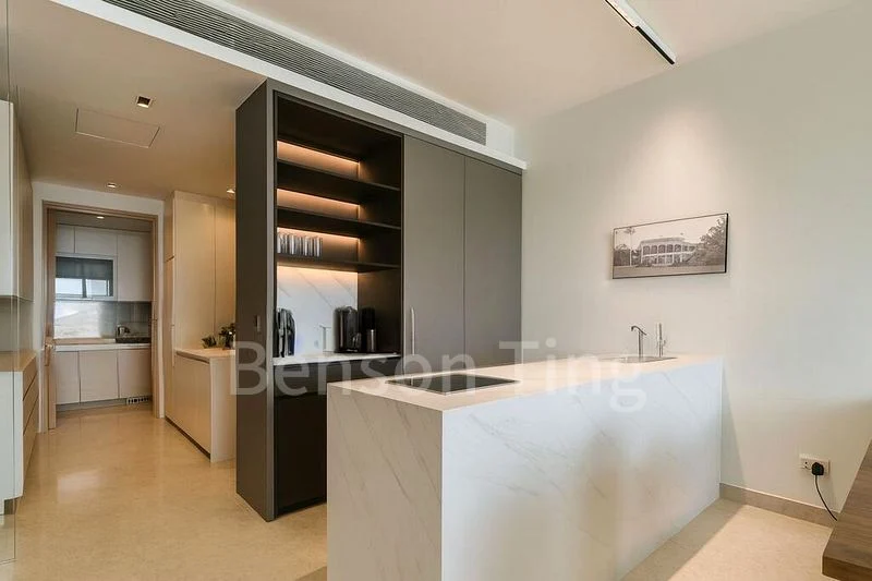 3 Bed Condo for Sale in  The Azure - Image 4