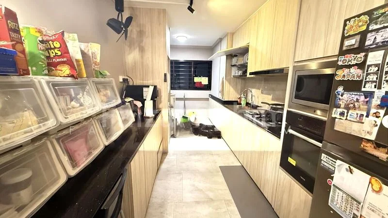 4 Room (4A) HDB for Sale in  446 Tampines Street 42 - Image 3