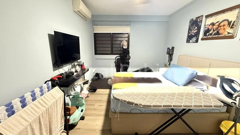 4 Room (4A) HDB for Sale in  446 Tampines Street 42 - Image 4