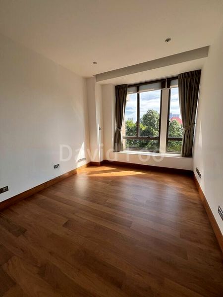 4 Bed Condo for Sale in  Parkview Eclat - Image 5