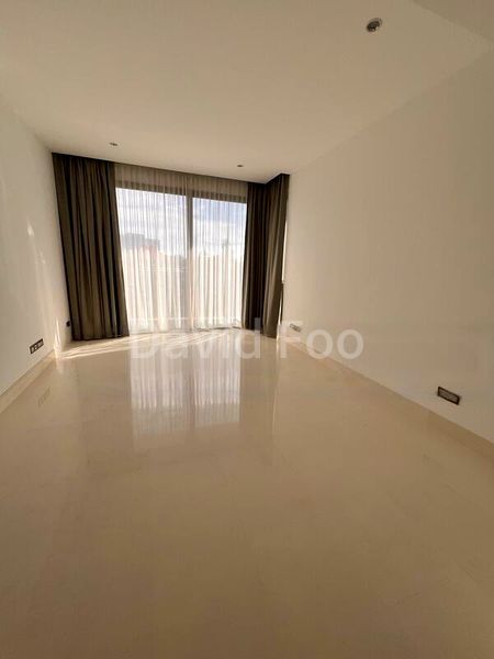 4 Bed Condo for Sale in  Parkview Eclat - Image 4