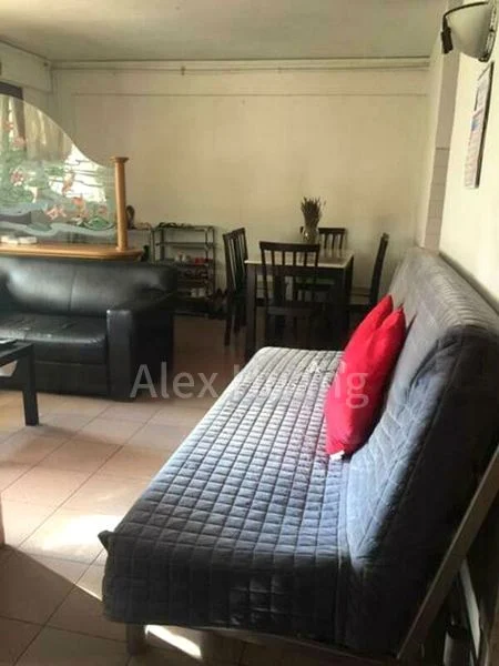 4 Room (4NG) HDB for Rent in  243 Serangoon Avenue 2 - Image 3