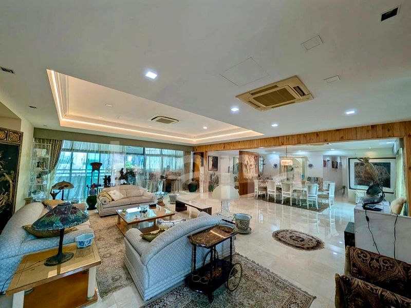 4 Bed Condo for Sale in  90 Holland Road - Image 6