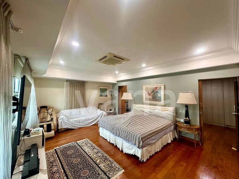 4 Bed Condo for Sale in  90 Holland Road - Image 17