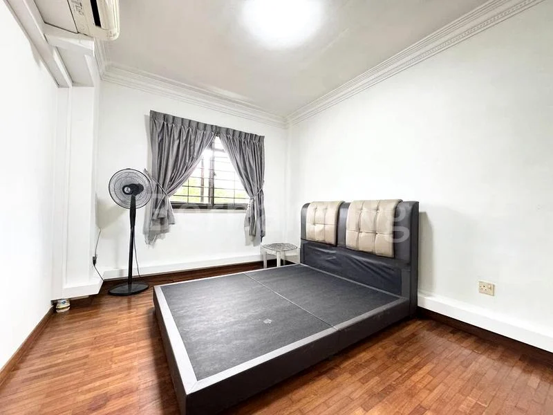 5 Room (5I) HDB for Rent in  201A Compassvale Drive - Image 4