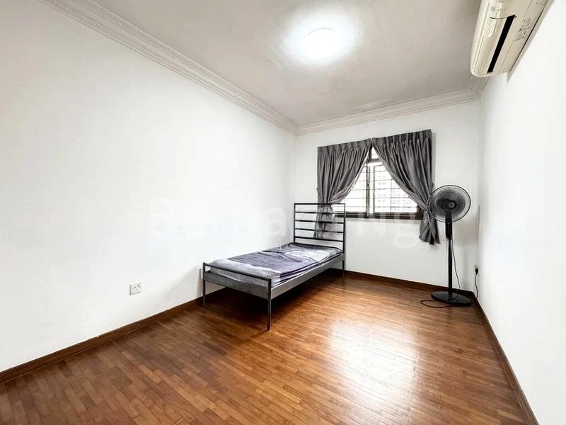 5 Room (5I) HDB for Rent in  201A Compassvale Drive - Image 5