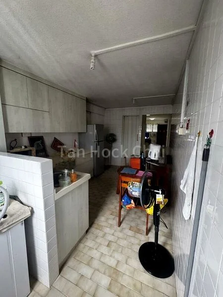 3 Room (3NG) HDB for Rent in  309 Shunfu Road - Image 2