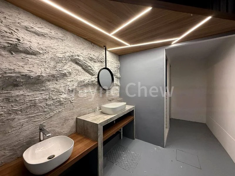 Light Industrial (B1) for Rent: Hillview Terrace - Image 1