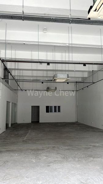 Light Industrial (B1) for Rent: Hillview Terrace - Image 2