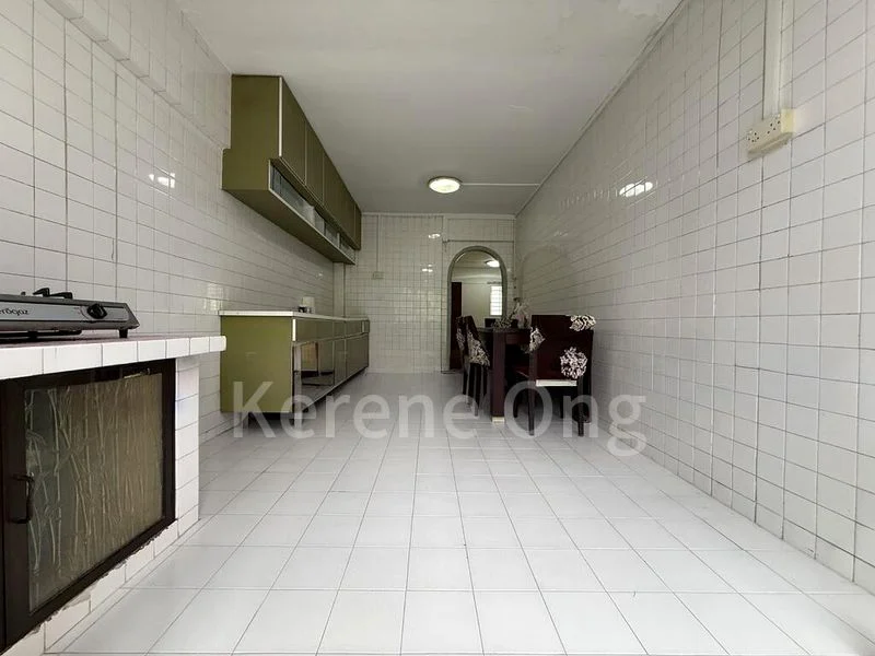 4 Room (4NG) HDB for Rent in  2 Haig Road - Image 5