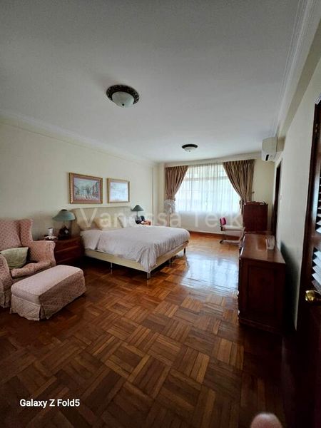 6 Bed Semi-Detached House (Landed) for Sale in  Kechubong Terrace - Image 9