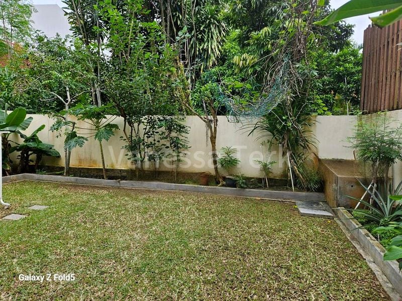 6 Bed Semi-Detached House (Landed) for Sale in  Kechubong Terrace - Image 3