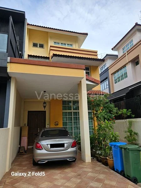 6 Bed Semi-Detached House (Landed) for Sale in  Kechubong Terrace - Image 1