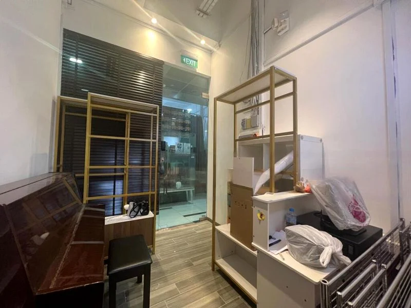 Shop / Shophouse for Sale: The Promenade @ Pelikat - Image 1