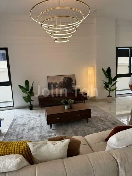 7+1 Bed Semi-Detached House (Landed) for Sale in Seletar Hills Estate - Image 3