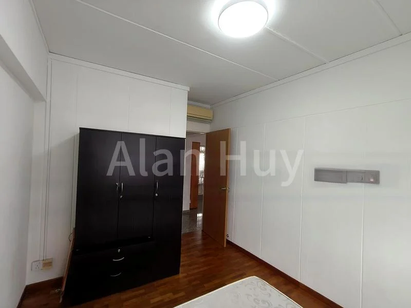 Common Room (HDB) for Rent in 187B Rivervale Drive - Image 7