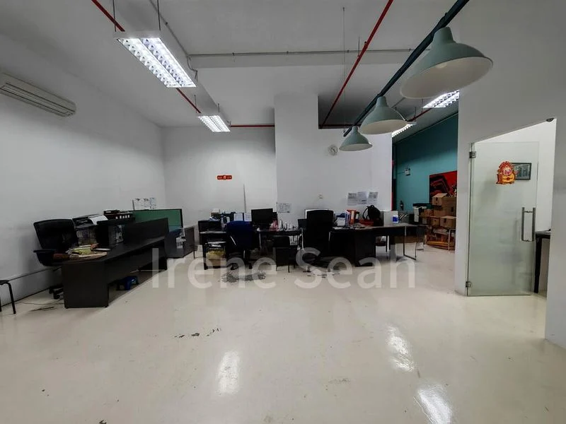 Light Industrial (B1) for Rent: Oxley BizHub - Image 1