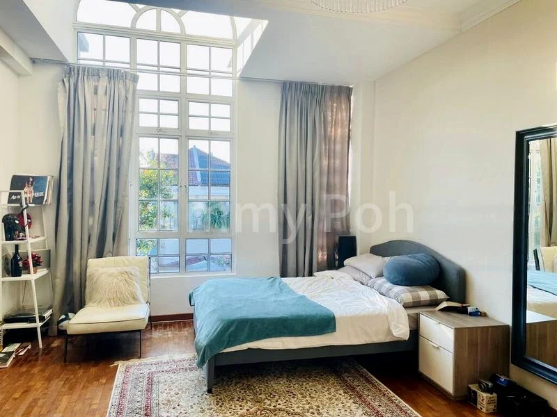 6 Bed Corner Terrace (Landed) for Sale in  Eastwood Walk Gardens - Image 8