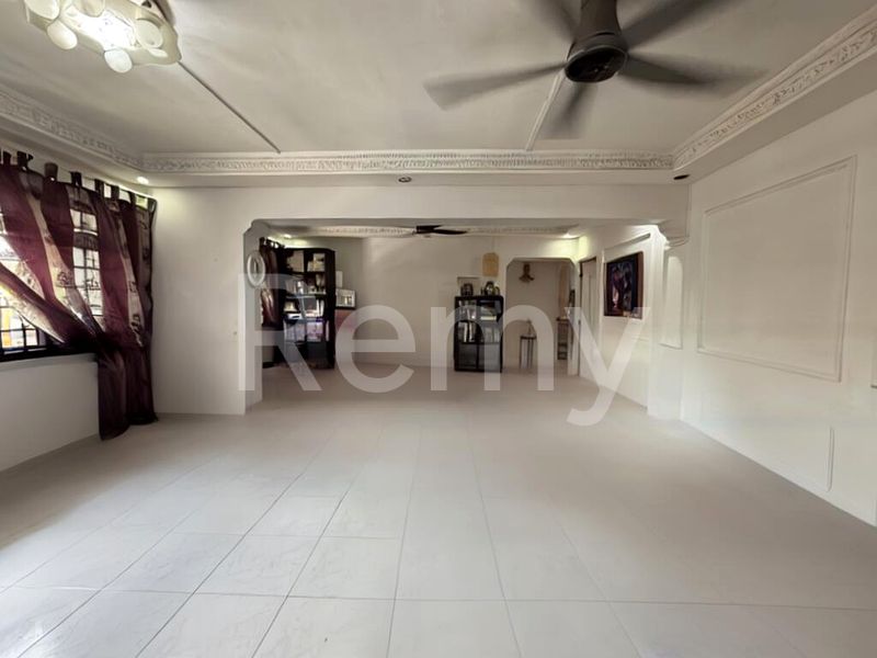 5 Room (5I) HDB for Sale in  350 Ang Mo Kio Street 32 - Image 12