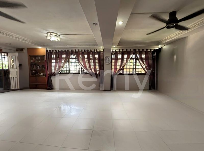 5 Room (5I) HDB for Sale in  350 Ang Mo Kio Street 32 - Image 10
