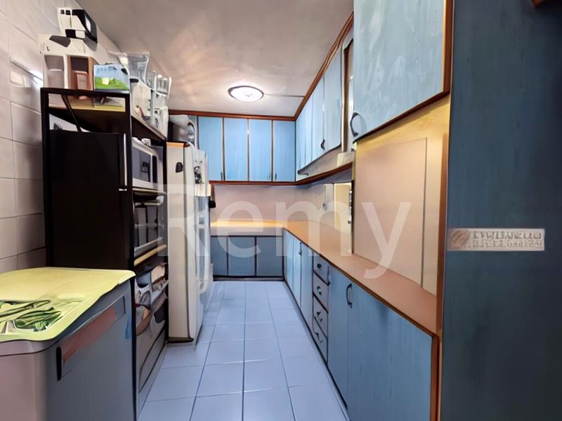 5 Room (5I) HDB for Sale in  350 Ang Mo Kio Street 32 - Image 2