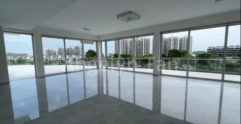 5 Bed Condo for Sale in Turquoise - Image 1