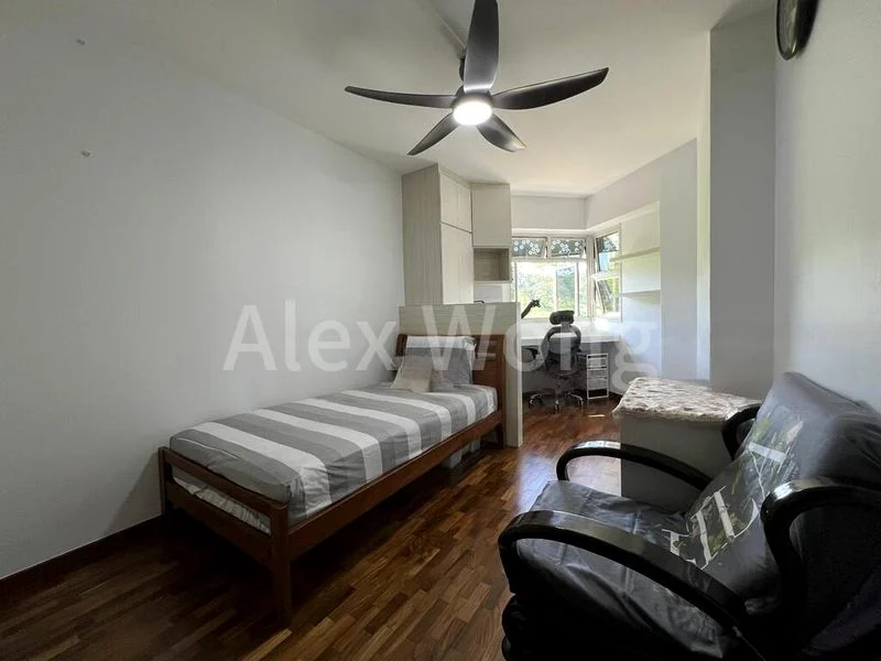 Room (HDB) for Rent in  390 Bukit Batok West Avenue 5 - Image 1