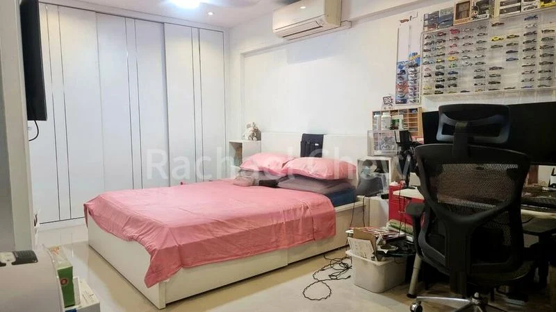 Premium HDB for Sale in  407B Fernvale Road - Image 10