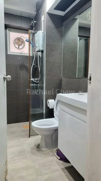 Premium HDB for Sale in  407B Fernvale Road - Image 9