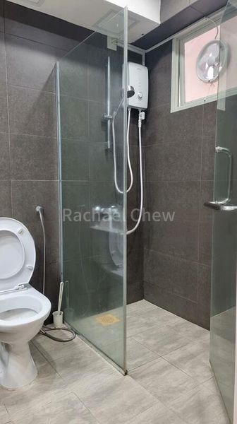 Premium HDB for Sale in  407B Fernvale Road - Image 8