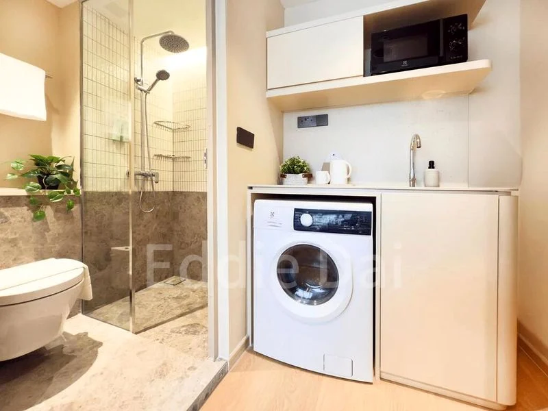 Master Room (Condo) for Rent in  Upper Bukit Timah Road - Image 3
