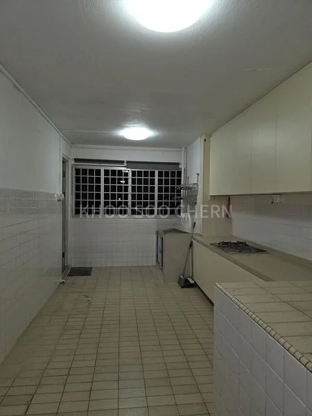 3 Room (3NG) HDB for Rent in 201E Tampines Street 23 - Image 2