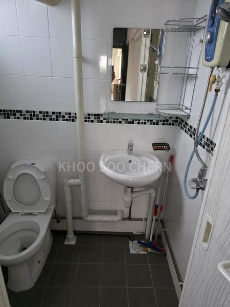 3 Room (3NG) HDB for Rent in 201E Tampines Street 23 - Image 5