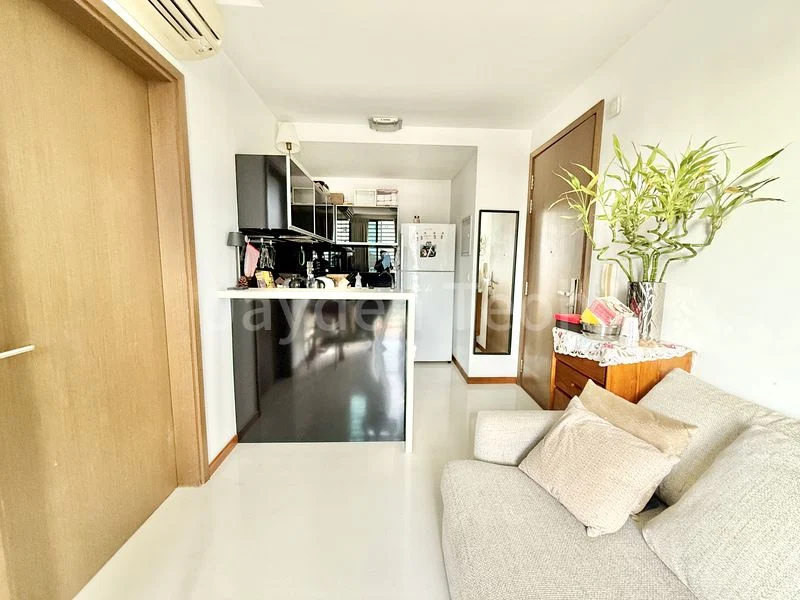 1 Bed Apartment (Condo) for Sale in  Isuites @ Marshall - Image 1