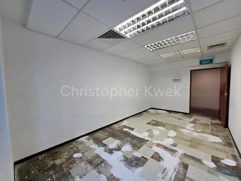 Office for Rent: Hong Leong Building - Image 1