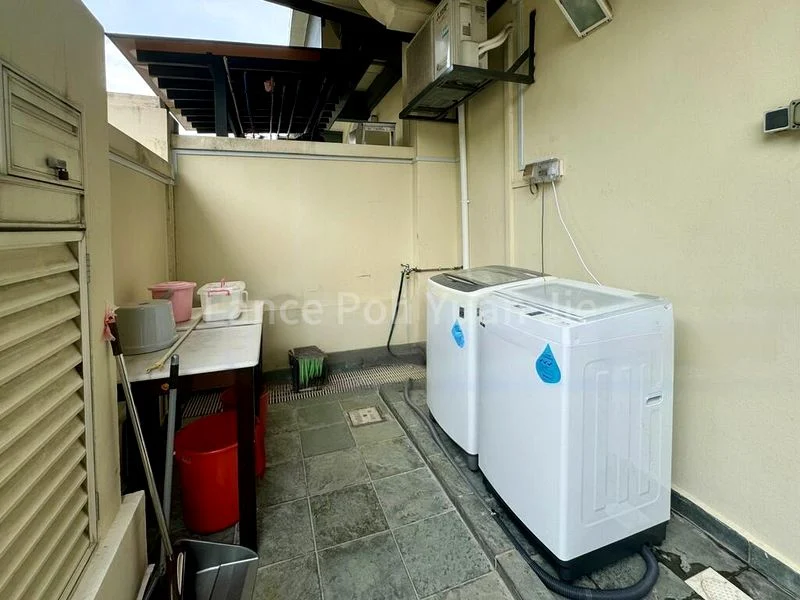 5 Bed Terraced House (Landed) for Rent in  Changi Heights - Image 4
