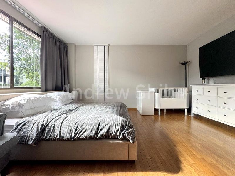 5 Bed Semi-Detached House (Landed) for Sale in  Hougang Avenue 2 - Image 7