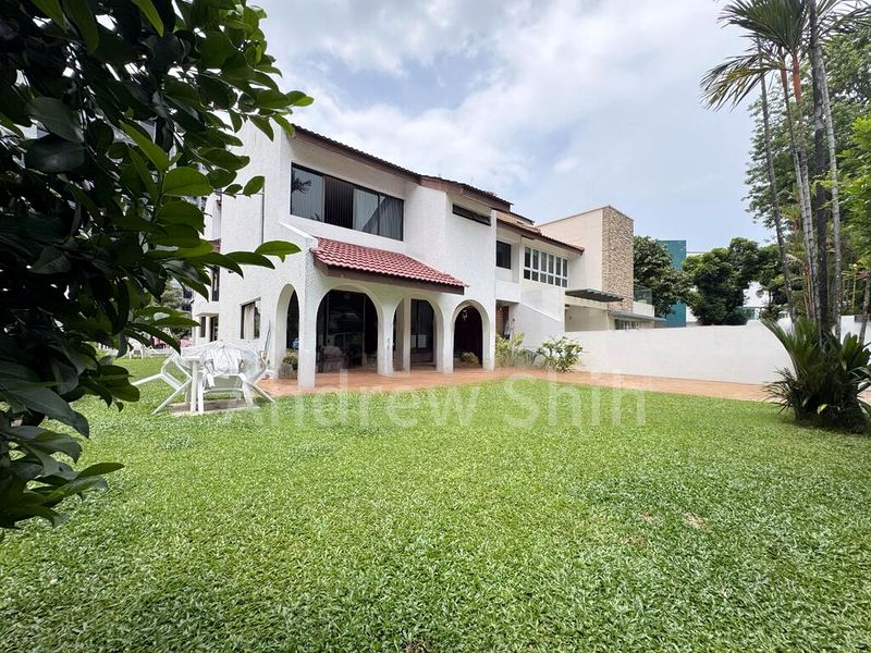 5 Bed Semi-Detached House (Landed) for Sale in  Hougang Avenue 2 - Image 8