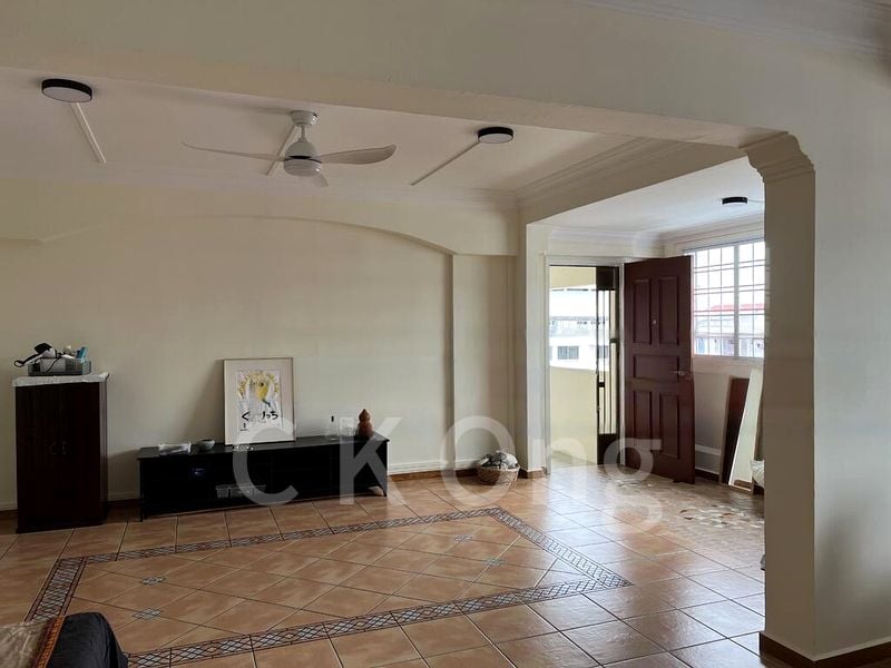 5 Room (5I) HDB for Rent in  473 Pasir Ris Drive 6 - Image 1