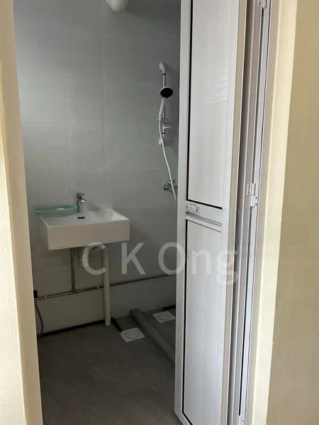 5 Room (5I) HDB for Rent in  473 Pasir Ris Drive 6 - Image 4