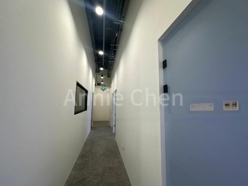 Light Industrial (B1) for Rent: Sindo Industrial Building - Image 5