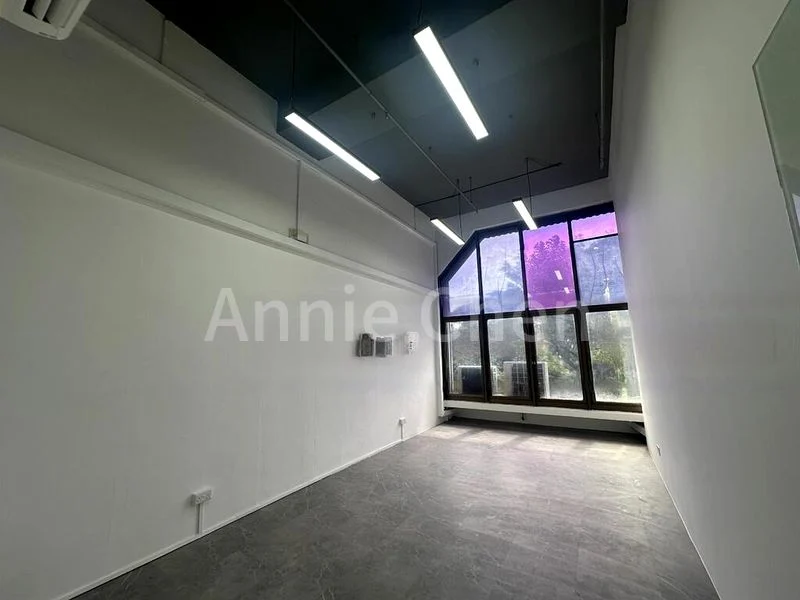 Light Industrial (B1) for Rent: Sindo Industrial Building - Image 12