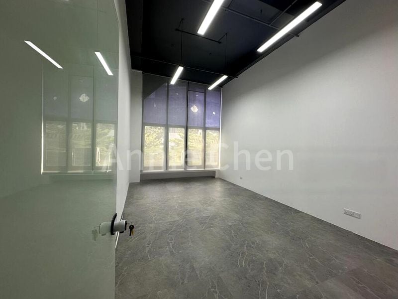 Light Industrial (B1) for Rent: Sindo Industrial Building - Image 4
