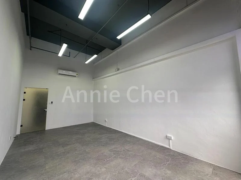 Light Industrial (B1) for Rent: Sindo Industrial Building - Image 8