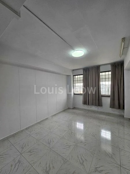 5 Room (5STD) HDB for Sale in  452 Pasir Ris Drive 6 - Image 5
