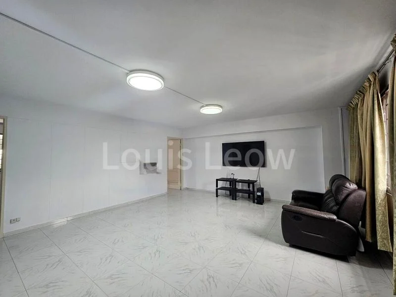 5 Room (5STD) HDB for Sale in  452 Pasir Ris Drive 6 - Image 3