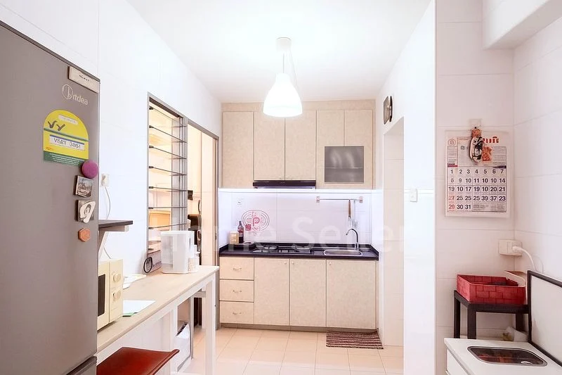 3 Room (3A) HDB for Sale in 104A Canberra Street - Image 5