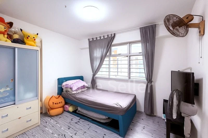 3 Room (3A) HDB for Sale in 104A Canberra Street - Image 6