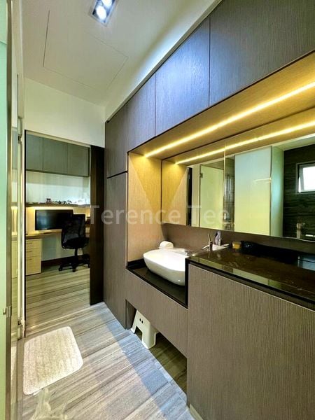 1 Bed Condo for Sale in  The Seawind - Image 11