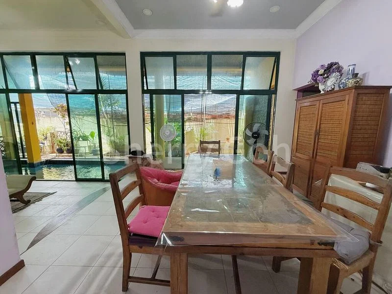 6 Bed Semi-Detached House (Landed) for Sale in Jalan Waringin - Image 3